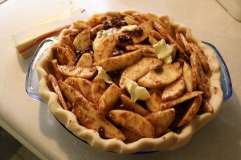 apple-raisin-cookie-crumble-pie-recipe-mobile-6
